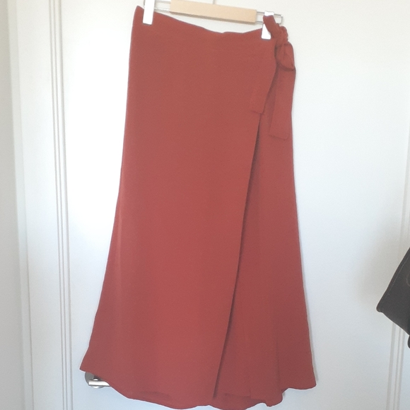 Wide Lef Culotte - Picture 3 of 9